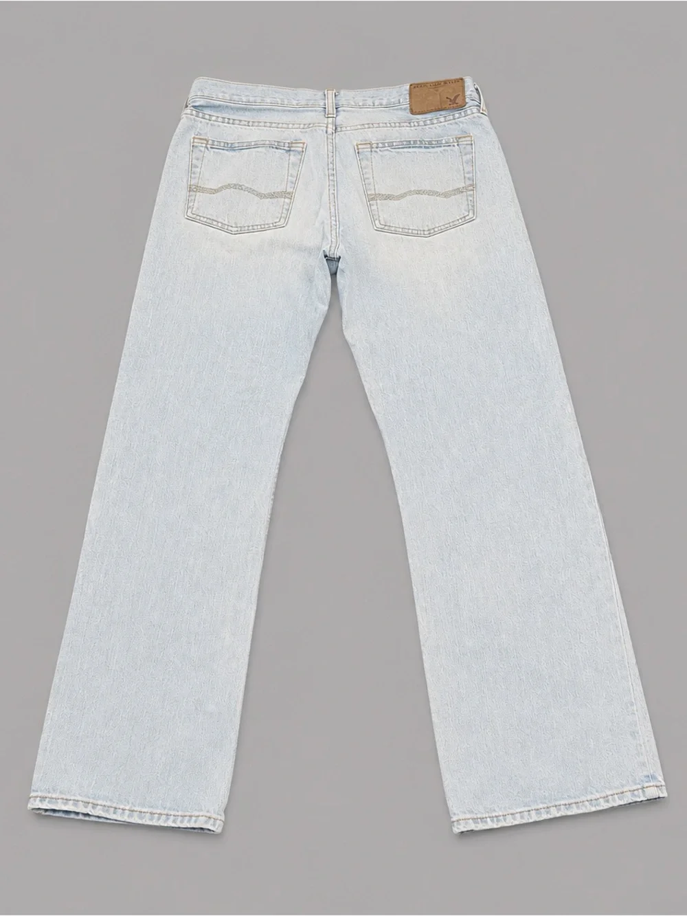 American Eagle Low Rise Bootcut Jeans Men’s 30x30 Light Wash Denim Pants